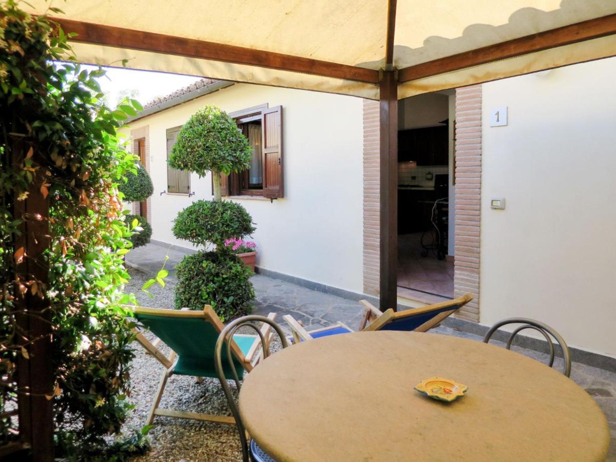Holiday Home Dolce Vita-1 By Interhome Больсена Екстер'єр фото
